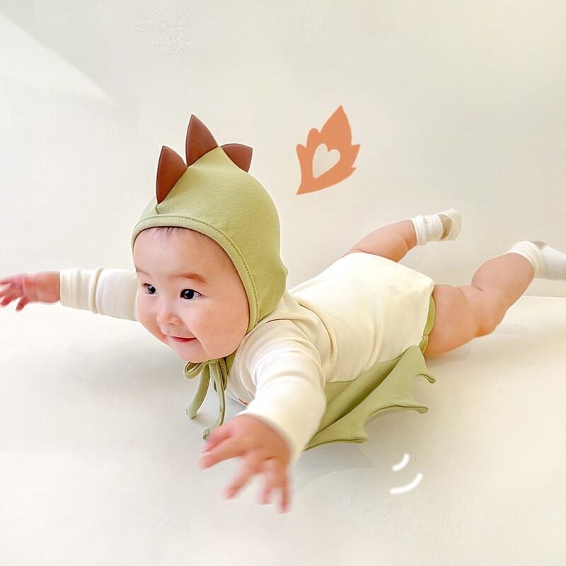 【BABY】ドラゴン柄長袖ロンパース