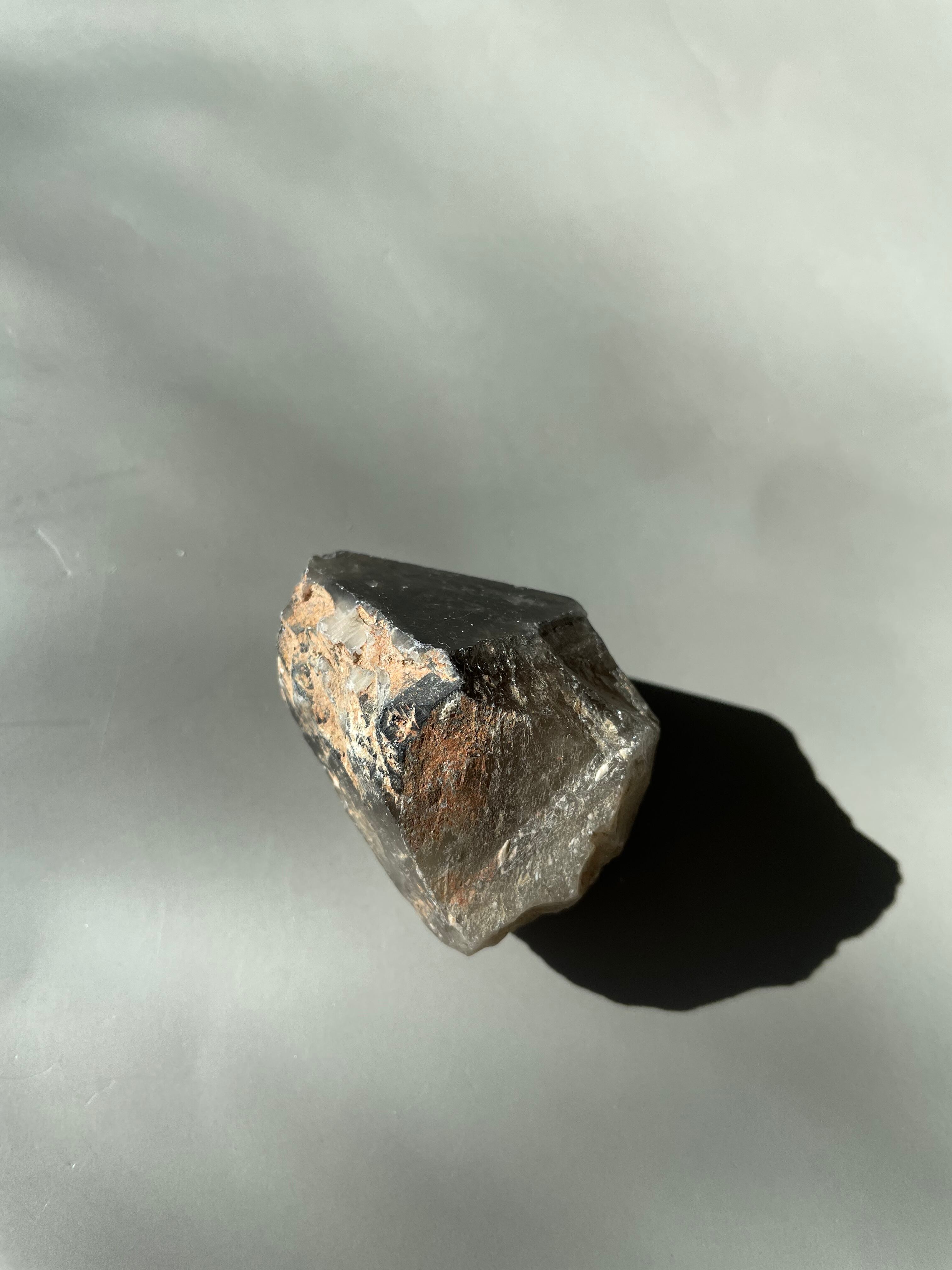 パキスタン　ギルギット　スカルドゥ産　スモーキークォーツ