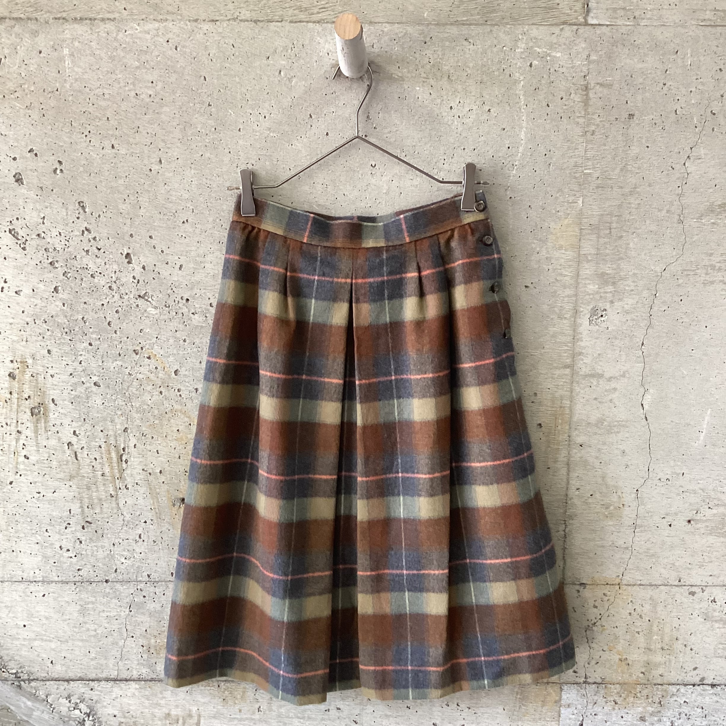 Brown checked wool skirt