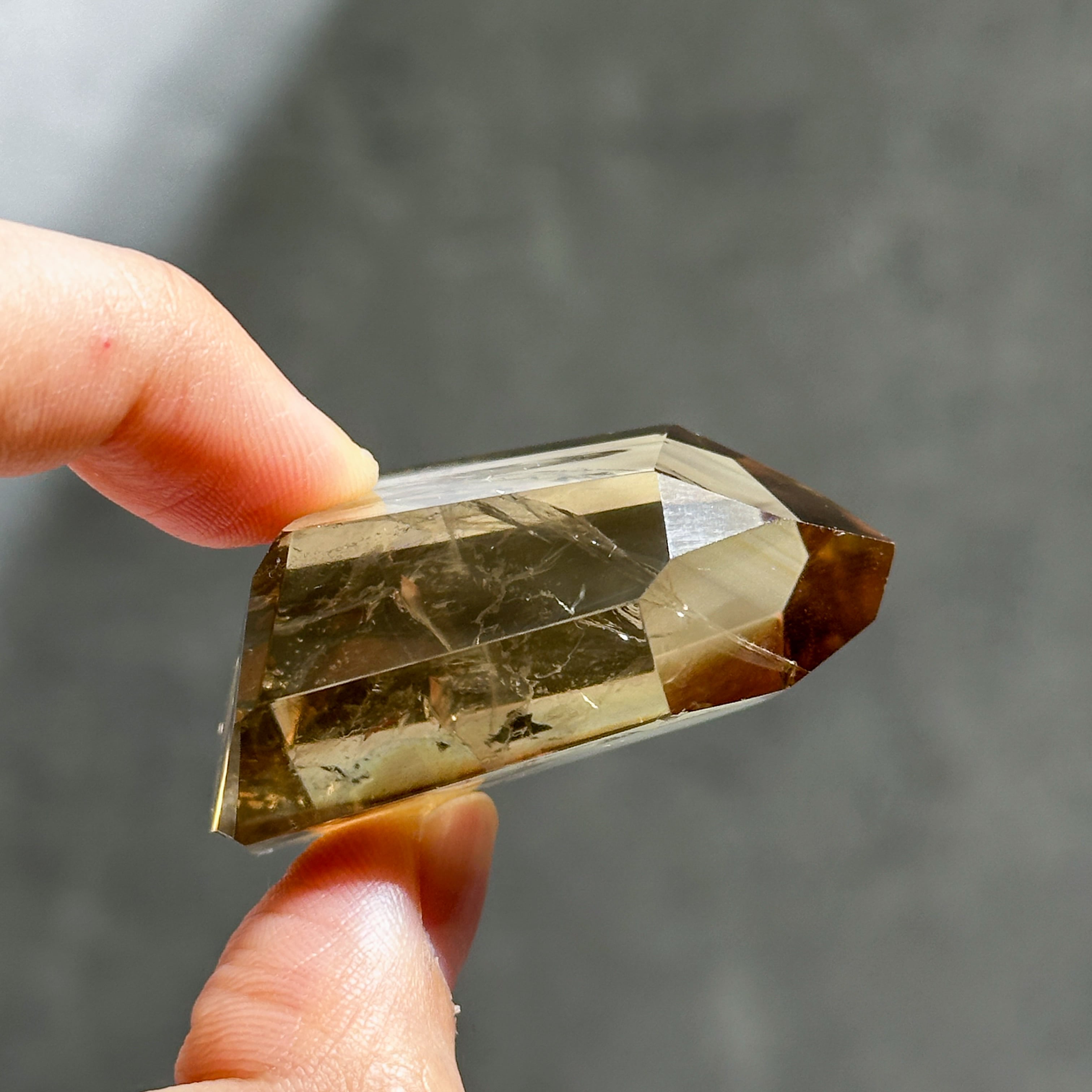 ファントム　シトリン 置物 透明アクリル台座付き ファントムシトリン 置物 透明アクリル台座付き