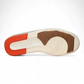 【NIKE × TITAN】AIR JORDAN 2 RETRO LOW