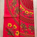 マルチクロス　南仏　赤地黄花　コットン正方形　未使用品 19clb17
