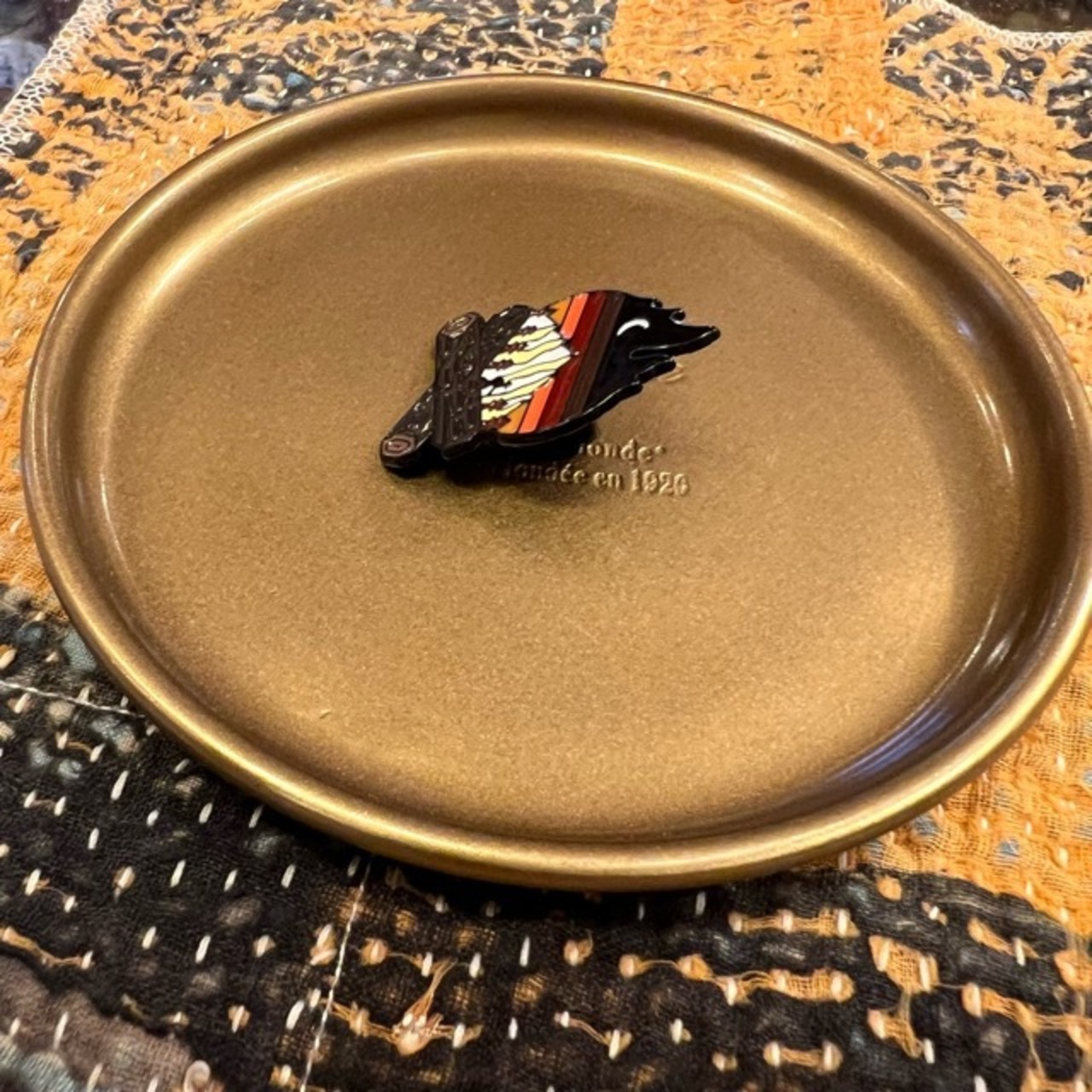 TOPANGA Jewelry   Bonfire Pin Brooch, Small Gift, Bag, Cap, Jacket，ピンブローチ　焚火　山　キャンプ　