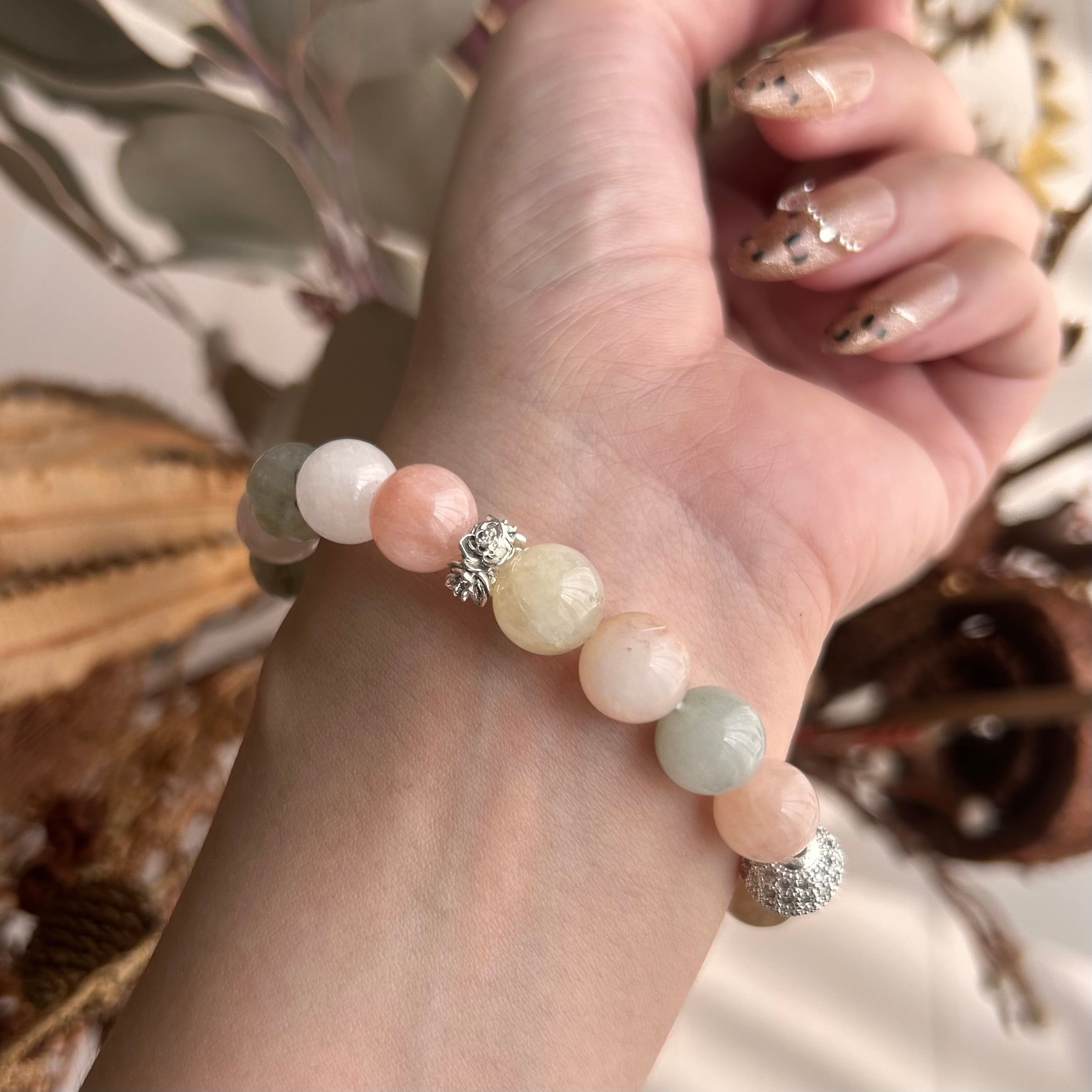 ラビットヘアクォーツ 天然石デザインブレスレット｜幸運を掴む・日常