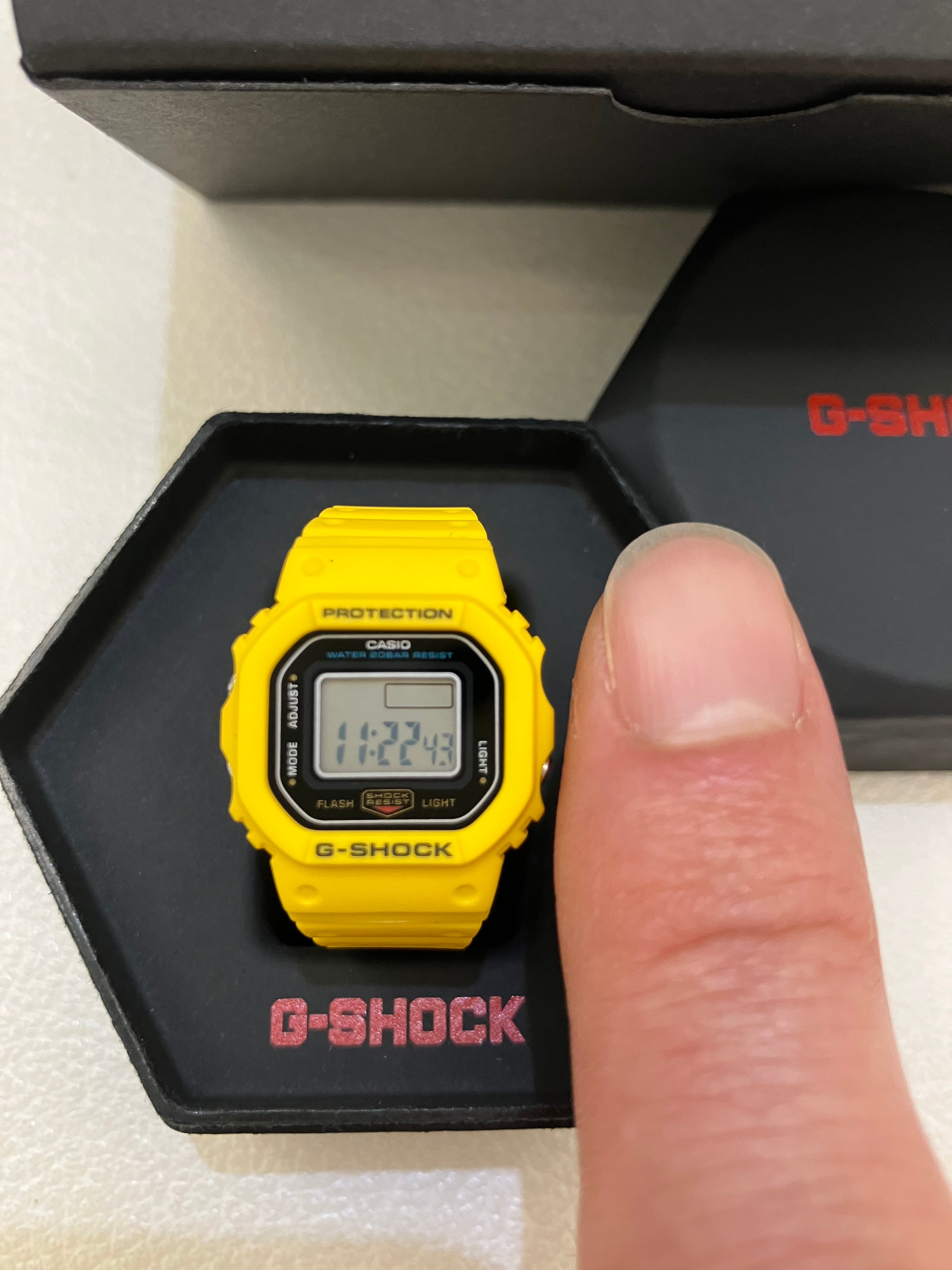 再入荷】カシオ G-SHOCK nano DWN-5600-9JR 黄 | ㈱時光堂