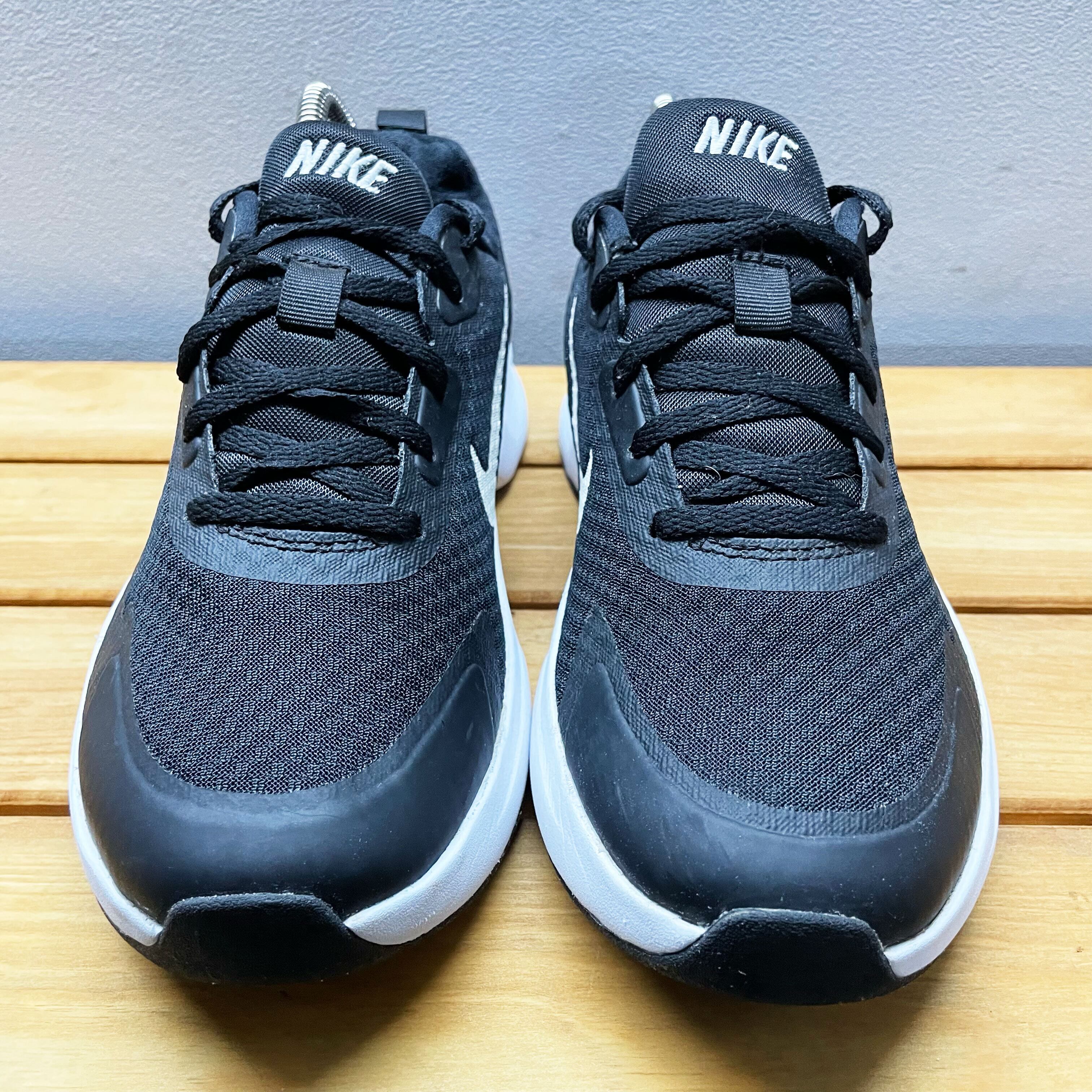 美品 ナイキ nike スニーカー ウェアオールデイ CJ1682 004 24cm