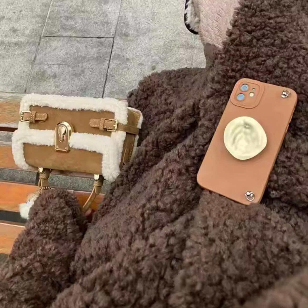 mouton square mini bag