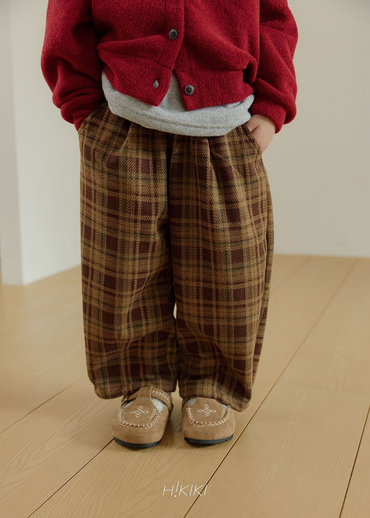 HIKIKI［取寄］mogic check pants 26winter