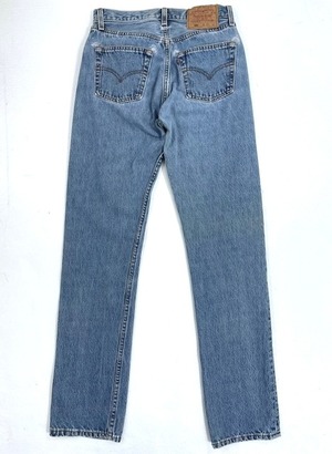 M-227  リーバイス Levis501レギュラー古着 1996年 米国製　W 72cm(ぐるり）股下84cm