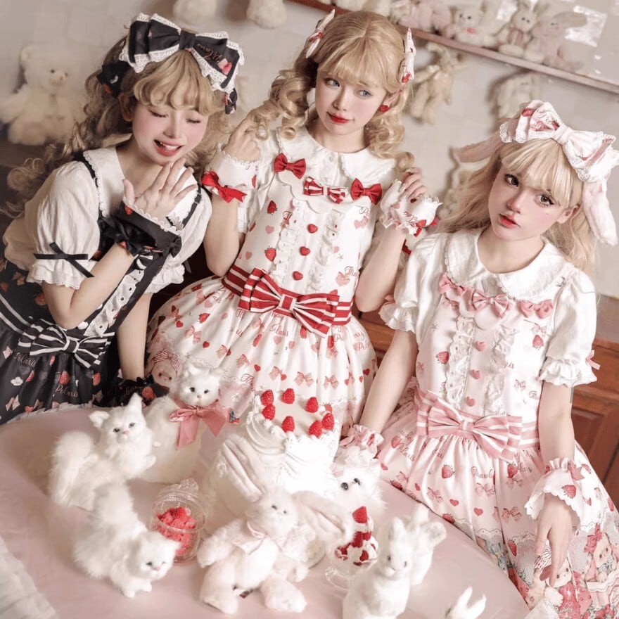 サブカル 服 地雷系 通販 ハンドカバー いちご 原宿スタイル かわいい