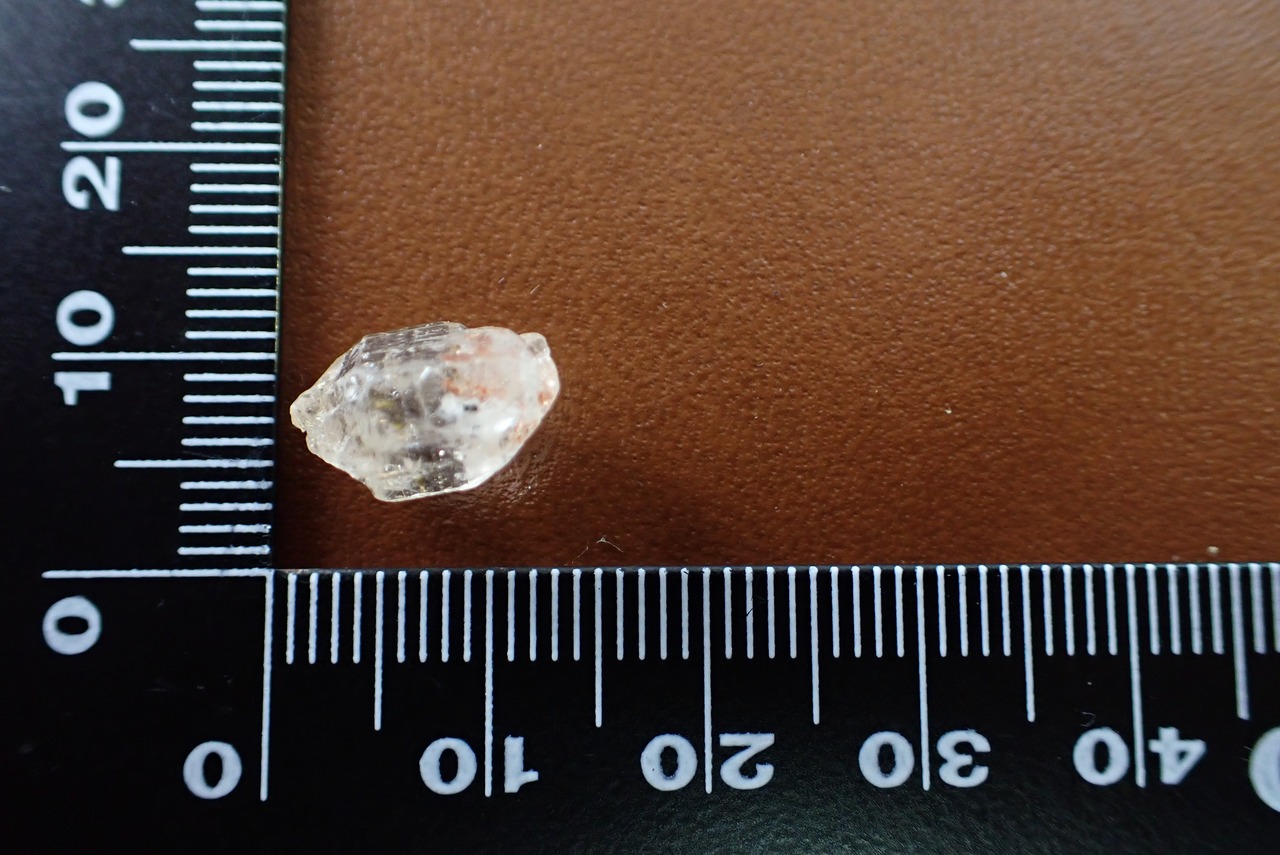 【原石セット】クォーツ×オイルインクォーツ 1.95ct/4.18ct  [C3-126]