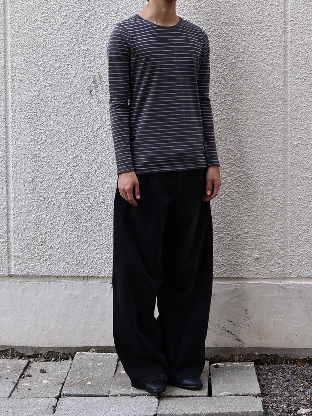 grey border long top