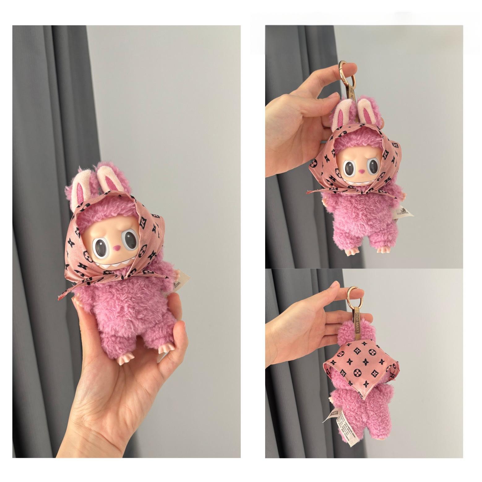 天然石　サーペンティ　岫玉　仲良しおんぶカエルちゃん　カービング⭐️2775 labubu 1〜3代対応 スカーフ ドール用 ターバン 頭巾 おしゃれ