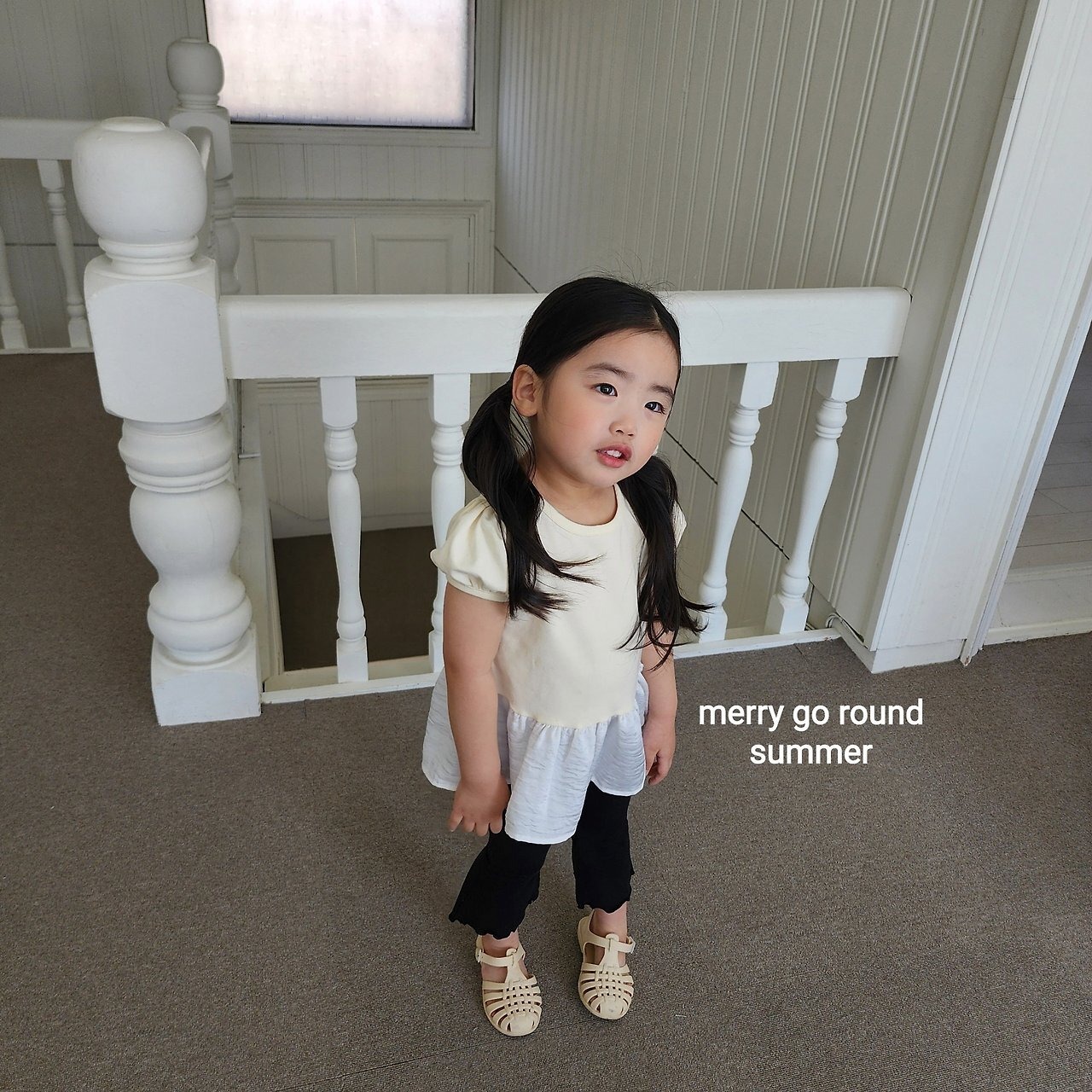 cream XS［即納］satin fril puff tee / merry go round 26summer