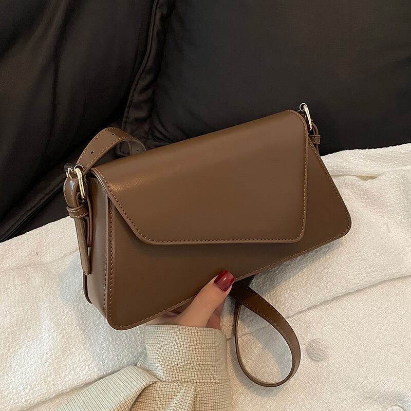 スタンダードオータムウィンター レトロ 秋物 冬物 スクウェア メッセンジャーバッグ Tiancai_Wing_Bag48795225899