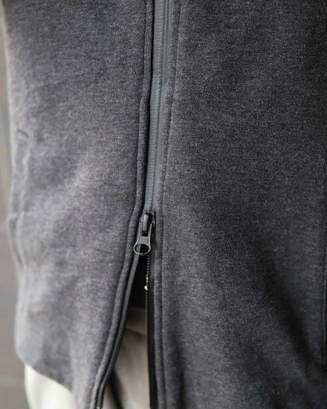 【Y-3】High neck double zip back detail top