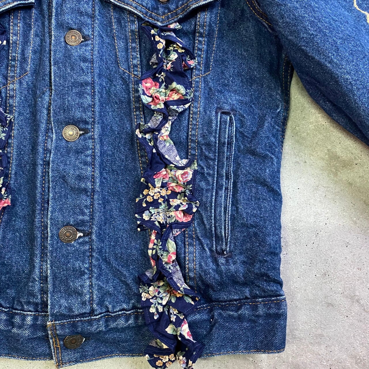 Sale☆Vintage☆Levi’sリメイクデニムジャケット 爆買い，人気セール 80s vintage Levi's リメイク デニムジャケット
