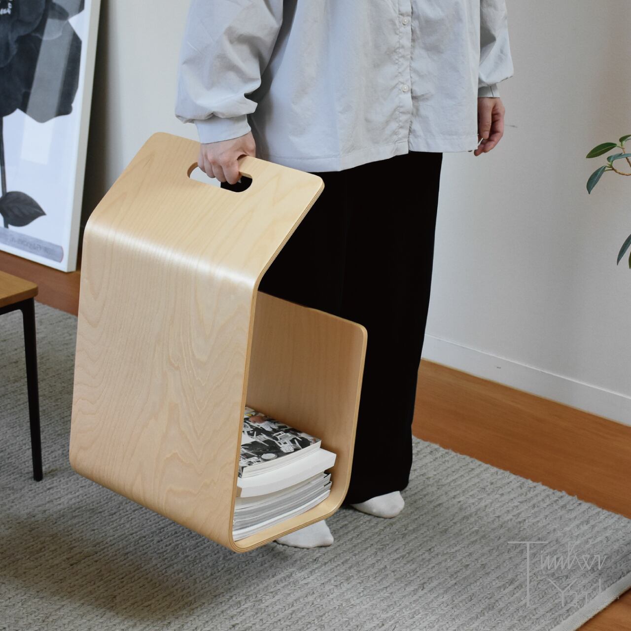 カント マガジンラック / ナチュラル ラッカー / Artek（アルテック