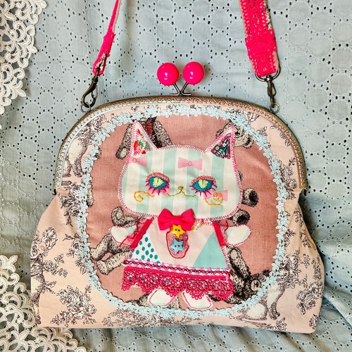 Candy purse with pinky kitten キャンディがま口バッグ　ピンク　ドール　