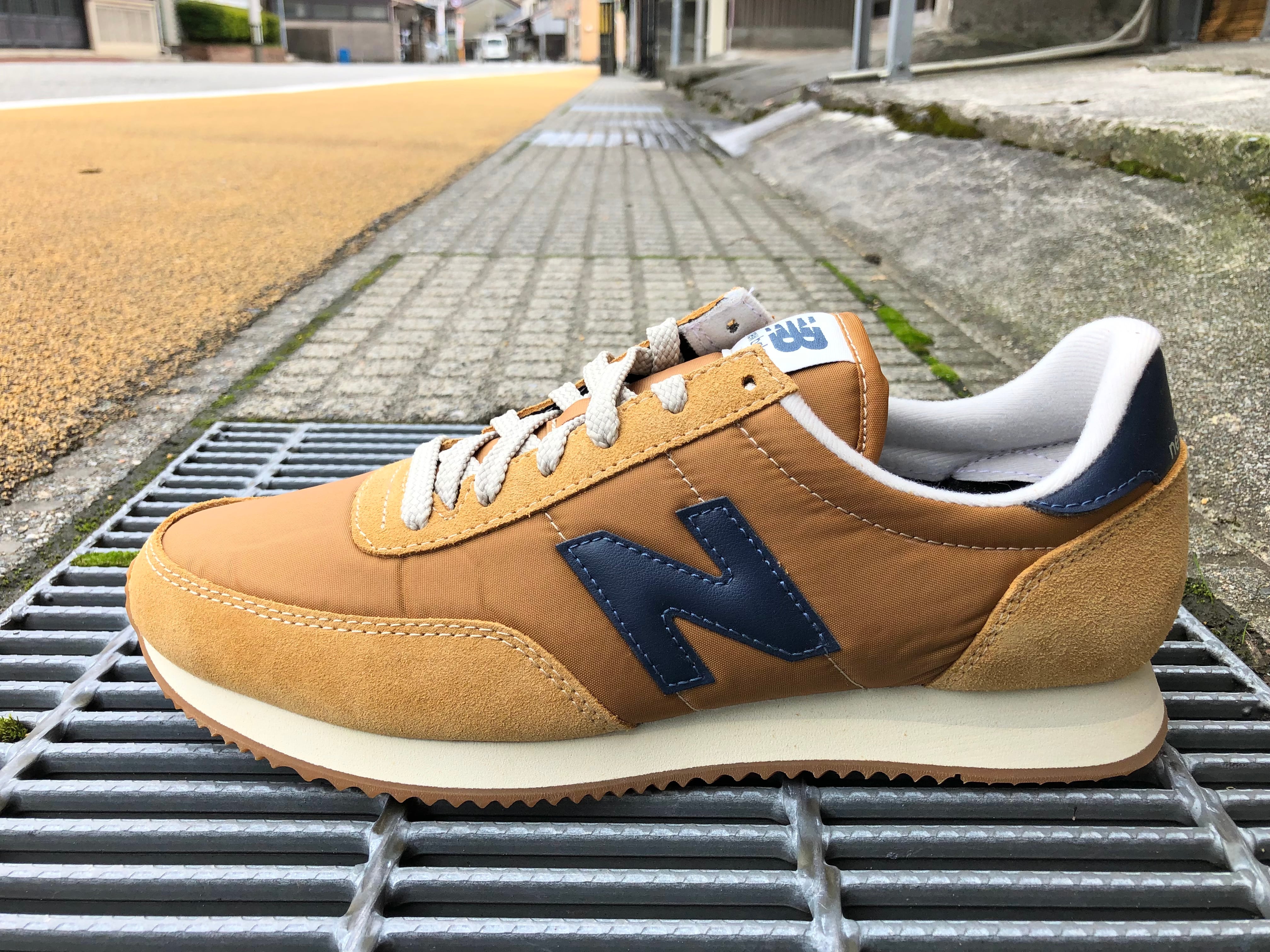 NEW BALANCE UL720BD (BEIGE/DARK NAVY) | JACK OF ALL TRADES 万屋 MARU