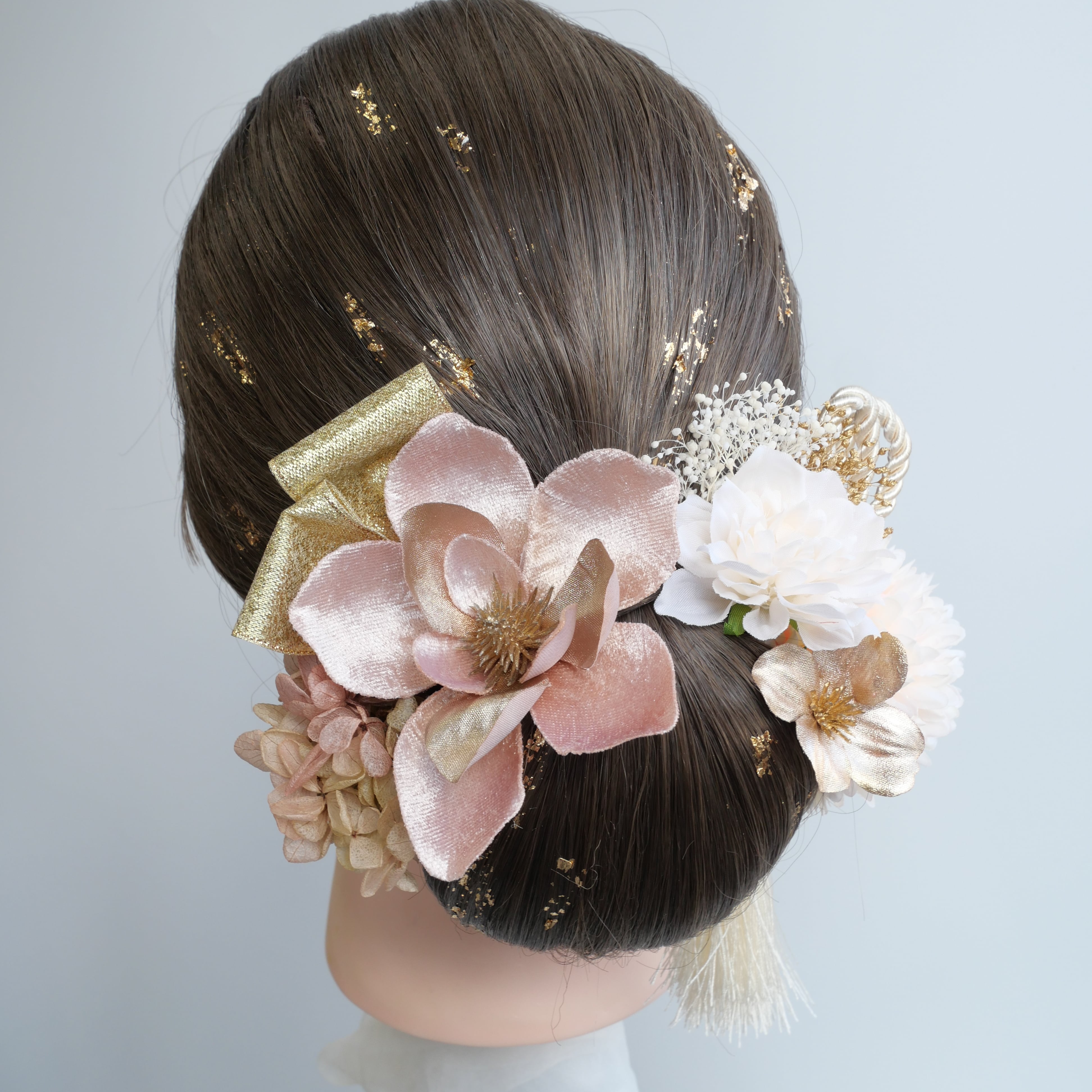 A238 マグノリア ドライフラワー 髪飾り ピンクベージュ 卒業式 袴 成人式 振袖 結婚式 和装