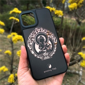 不動明王 ミラーiPhoneケース〈仏像スマホケース〉