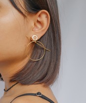 フープデザインピアス/018051