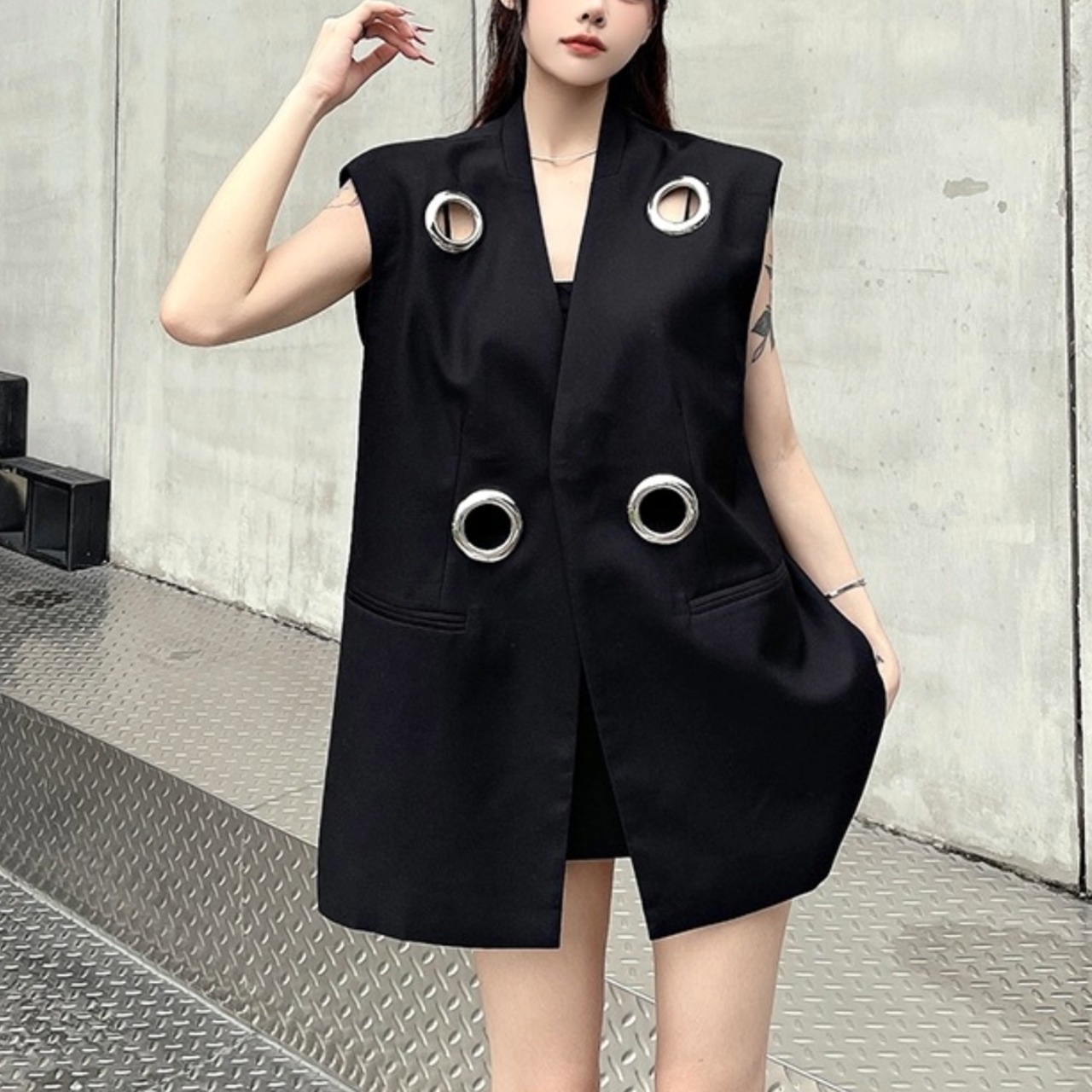 Ring Detail Long Vest TB2444・画像7