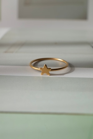 Tiny Star Ring - 005