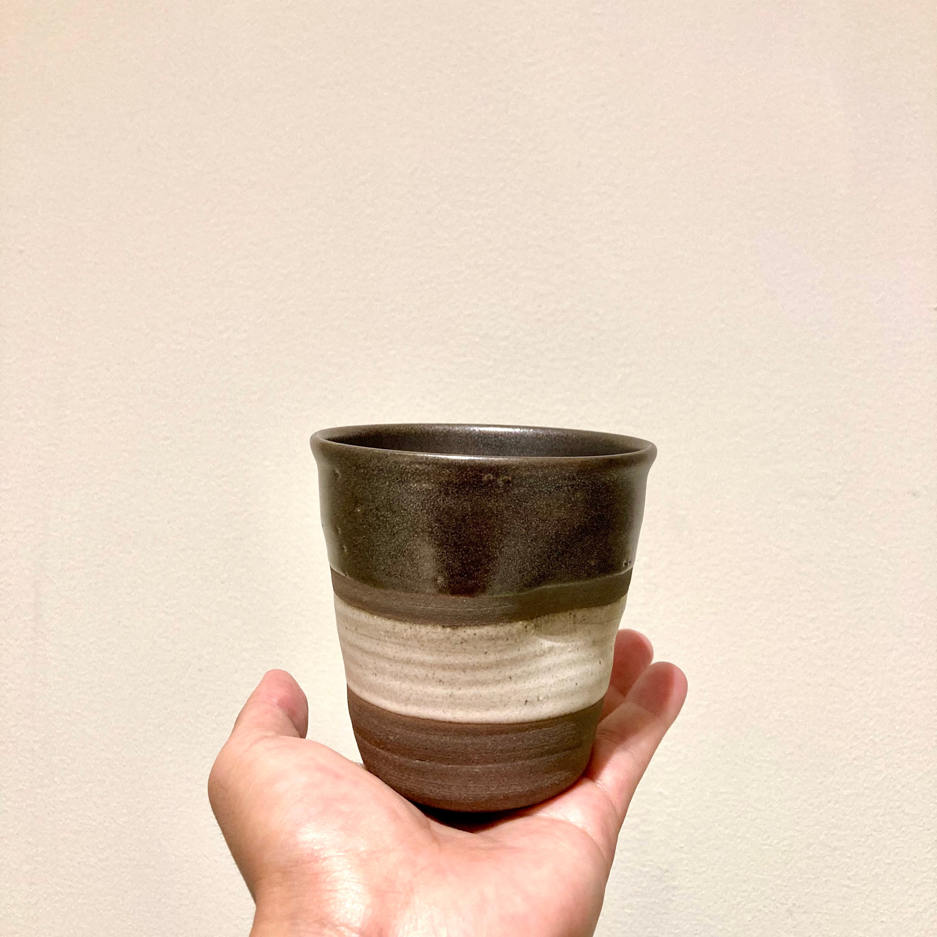 カップ (350 cc)ラスターフリーカップ白 | TSUNE;田中恒子の器