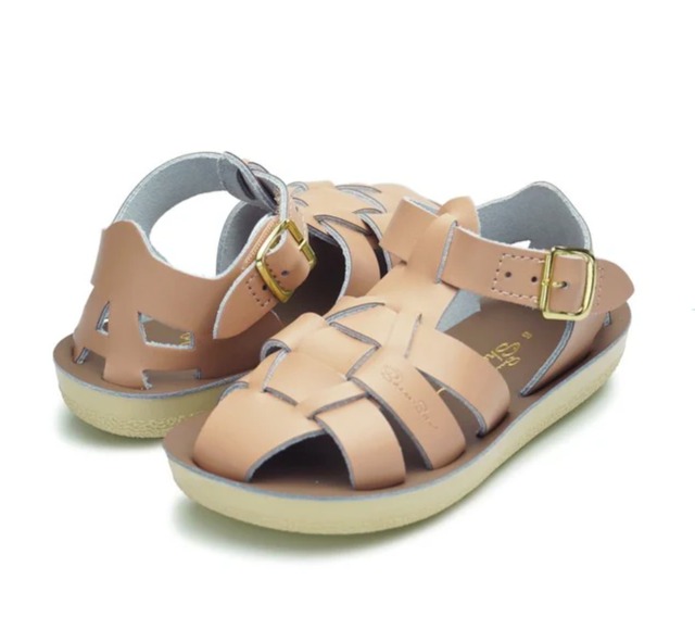 〈 Saltwater Sandal 〉 海でも履けるレザーサンダル "Shark"  / Latte / 13〜19.5cm