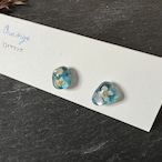 アリッサムのレジンピアス