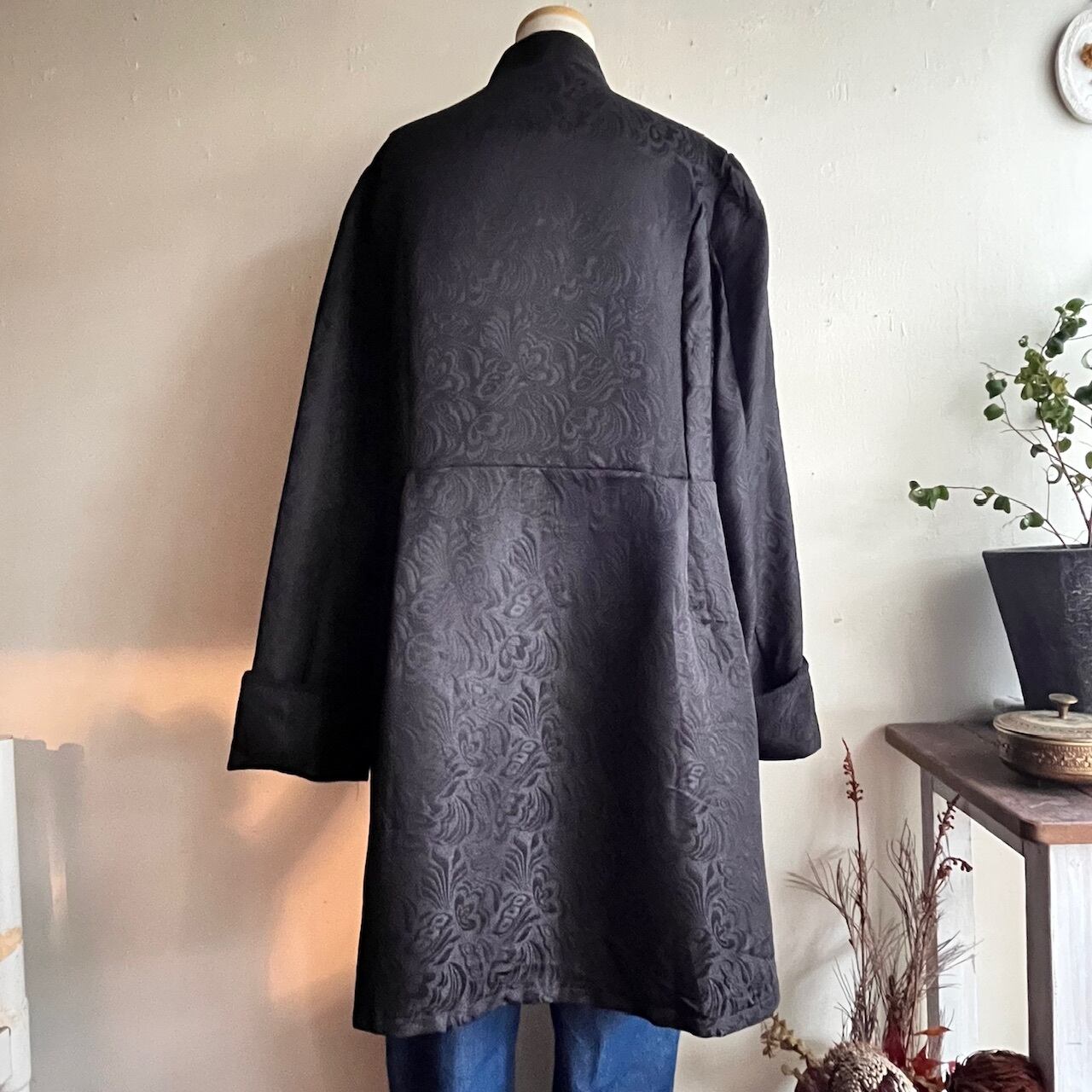 Euro vintage China shirt outer/黒チャイナデザインにシルバー装飾 