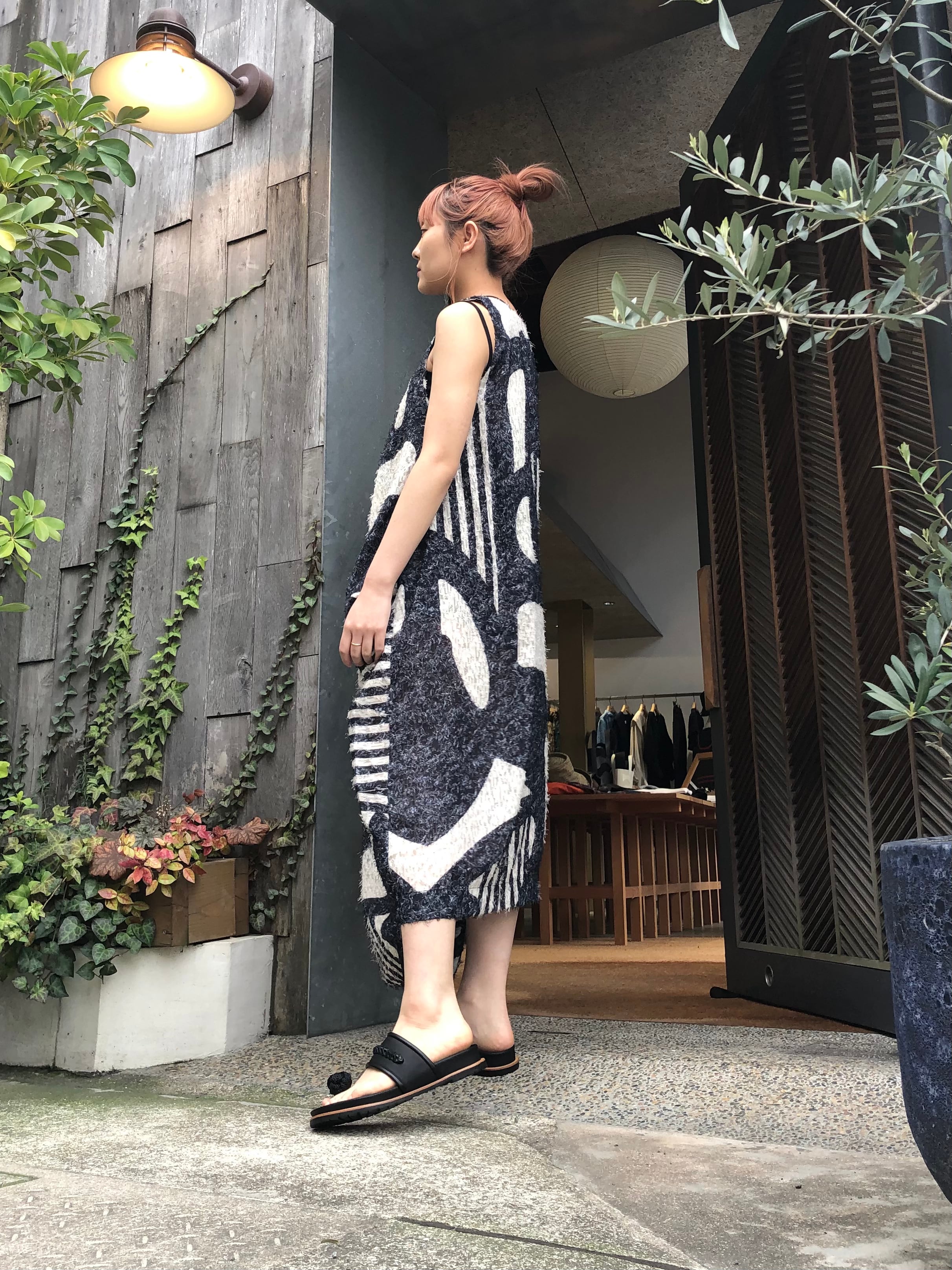 21SS】HENRIK VIBSKOV ヘンリックヴィブスコフ / FLOW DRESS - BLACK