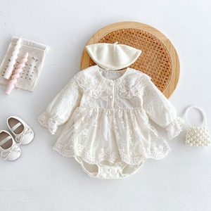 【BABY】プリンセス刺繡レースロンパース