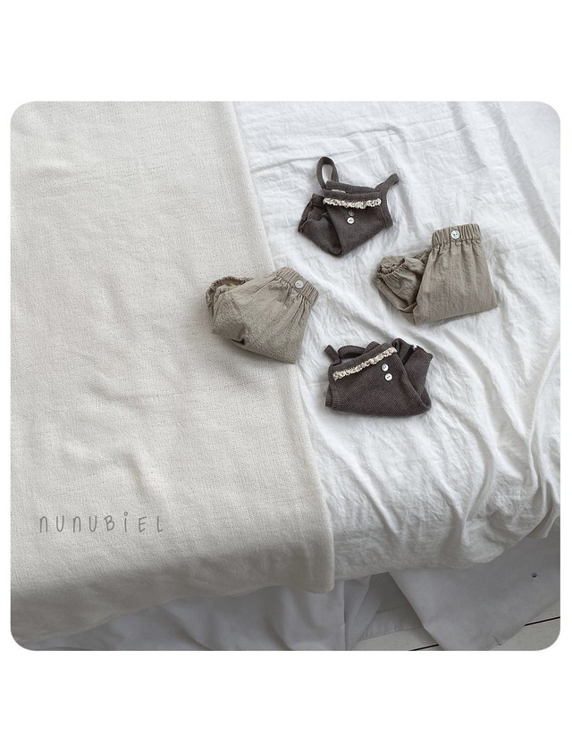 〘予約〙nunubiel / bebe eyelet sleeveless