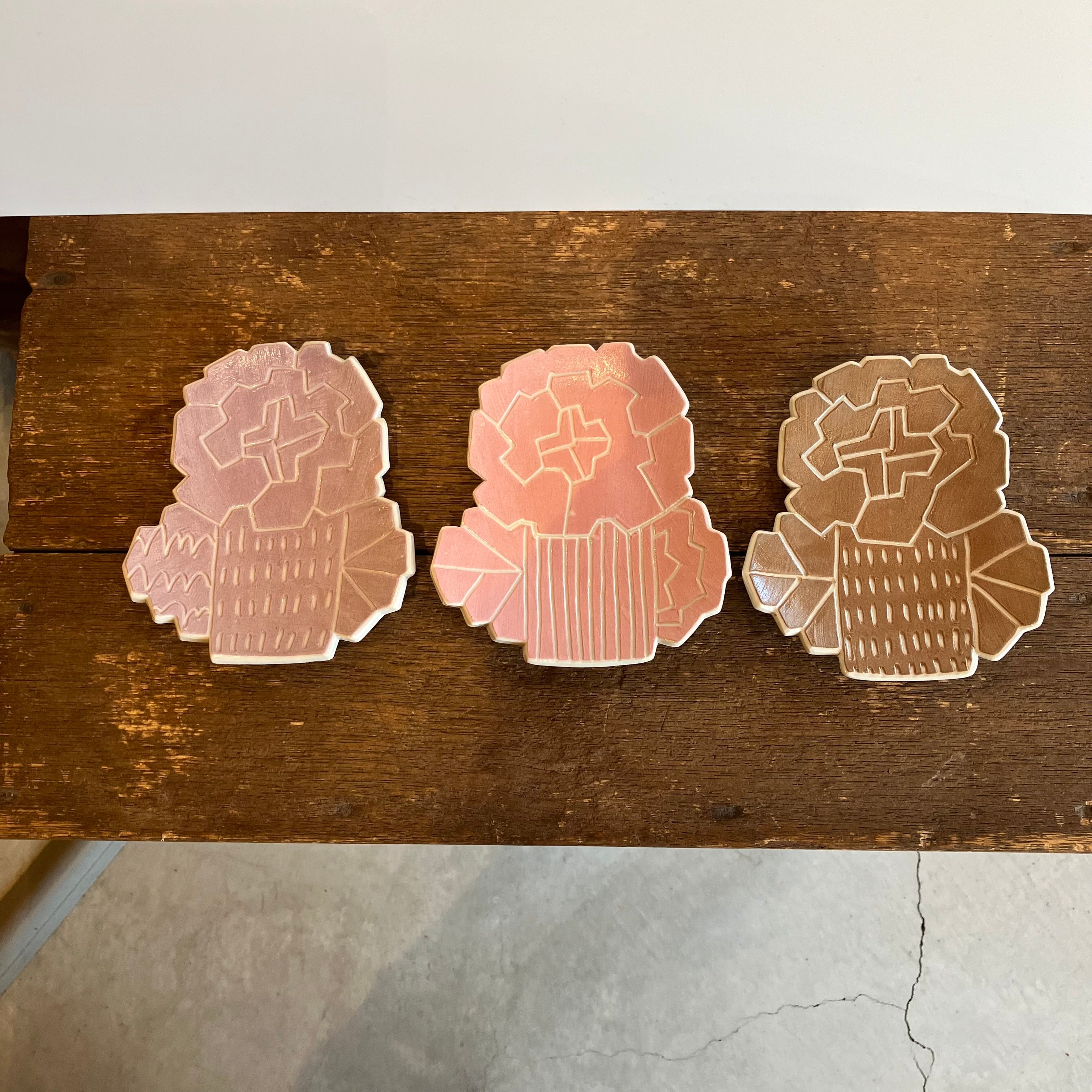 たんぽぽ皿 atelier chie 砥部焼