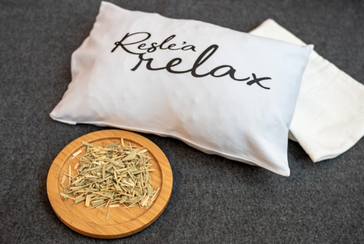 まこもリラックス麻まくら 複合鉱石粉&高機能消臭生地