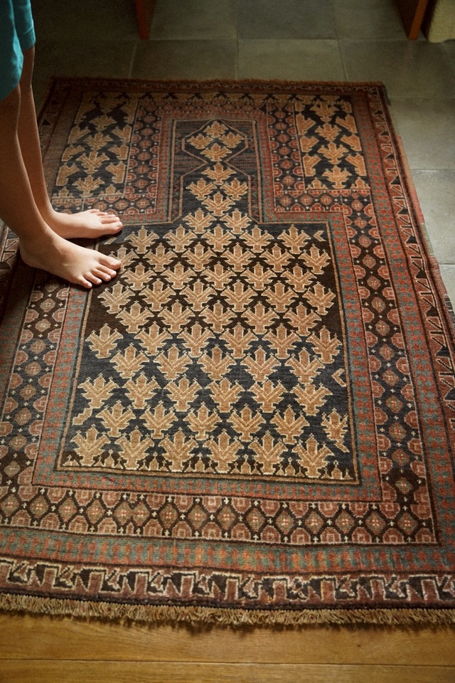 1886 -Vintage Dokhatre qazi Baluch rug