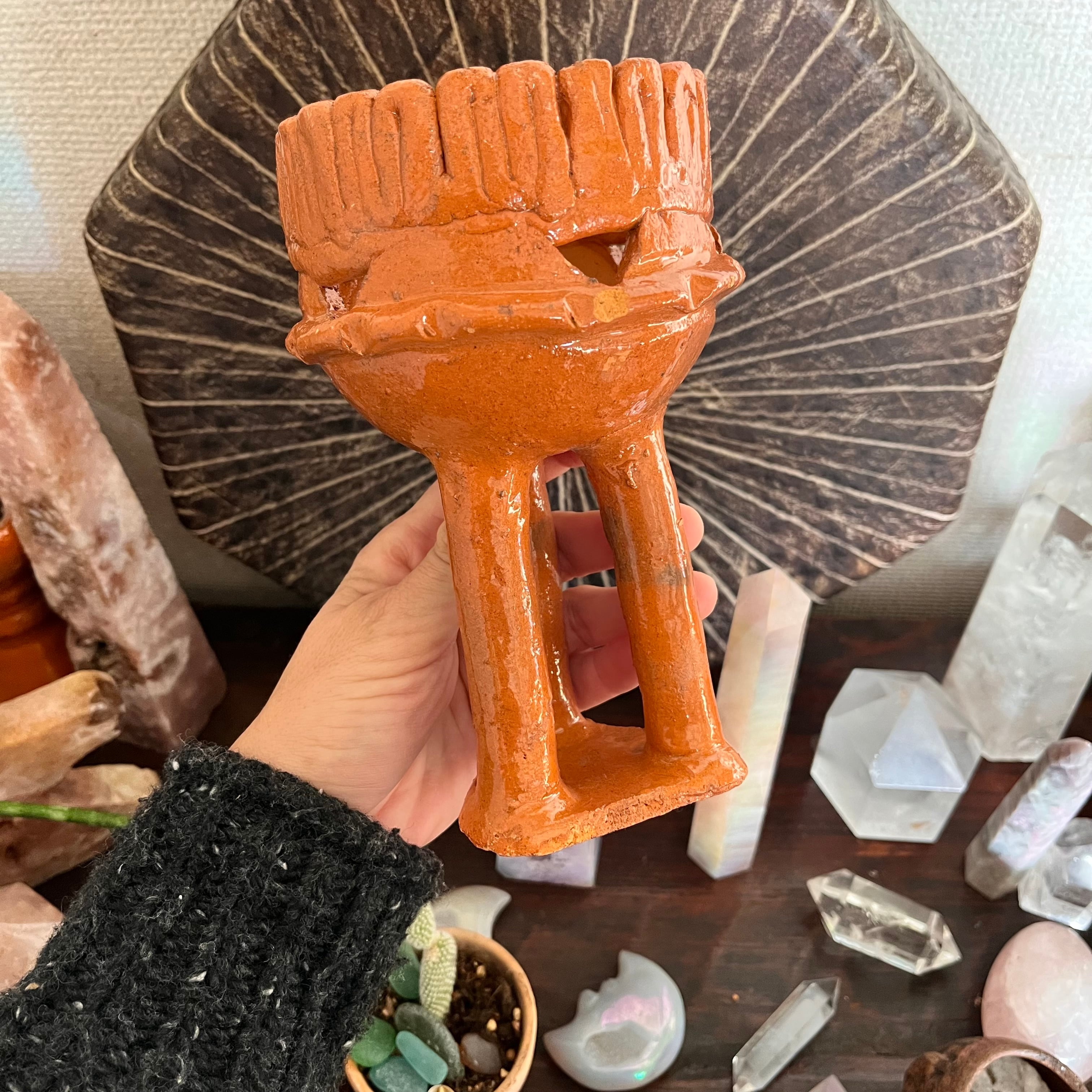 「茶色の粘土の神秘的なメキシコのコパレラ」Brown clay mystical Mexican copalera