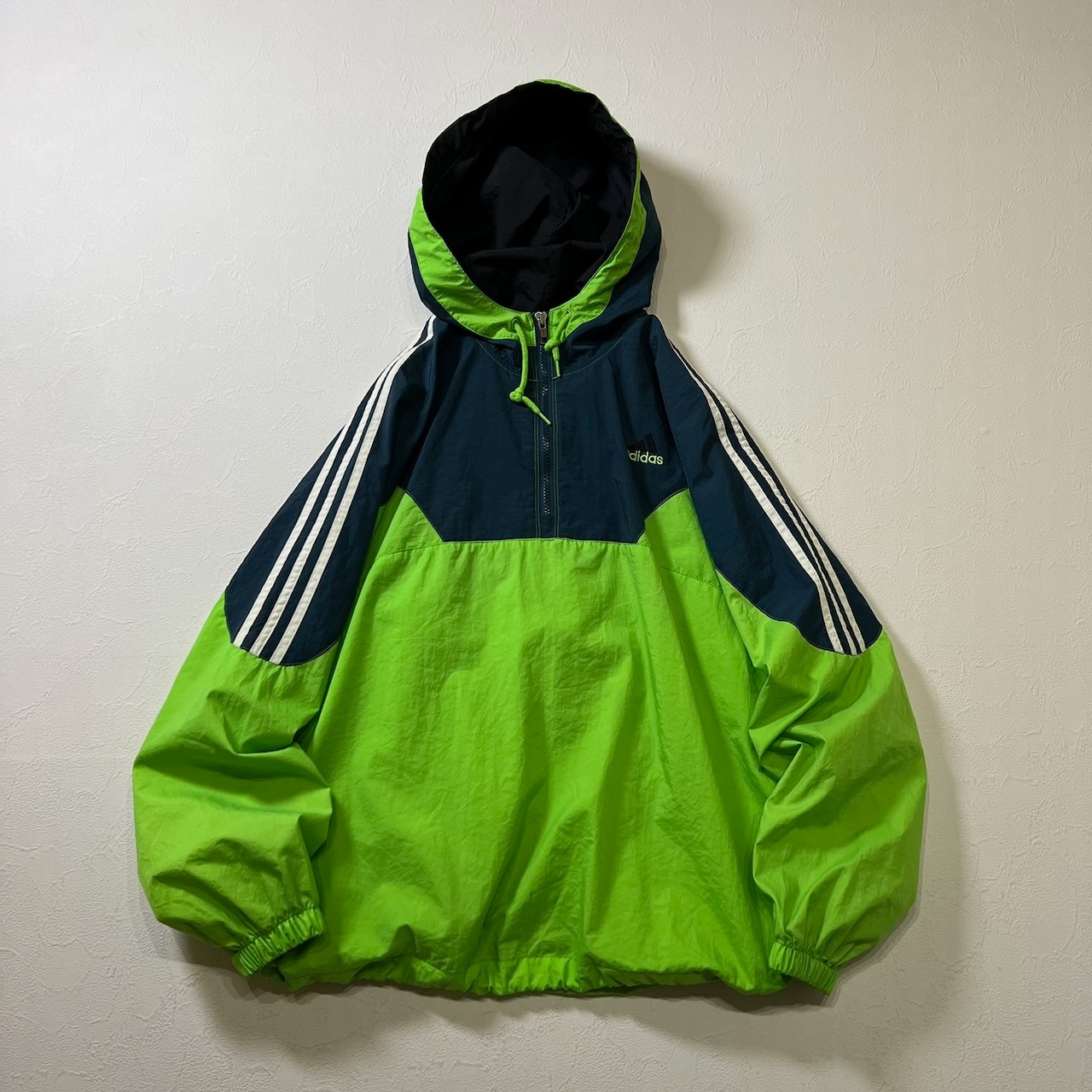 90s~ adidas ナイロン パフォーマンスロゴ スリーストライプ マルチカラー アノラックパーカー アディダス イエローグリーン ダークブルーグリーン M 古着