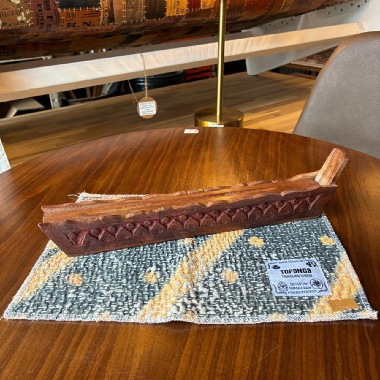 India Sheesham wood carved incense holder 2type　インド　シーシャムウッド彫入り香立て　全2種　お香　お香立て　アロマグッズ　リビング　寝室　香り