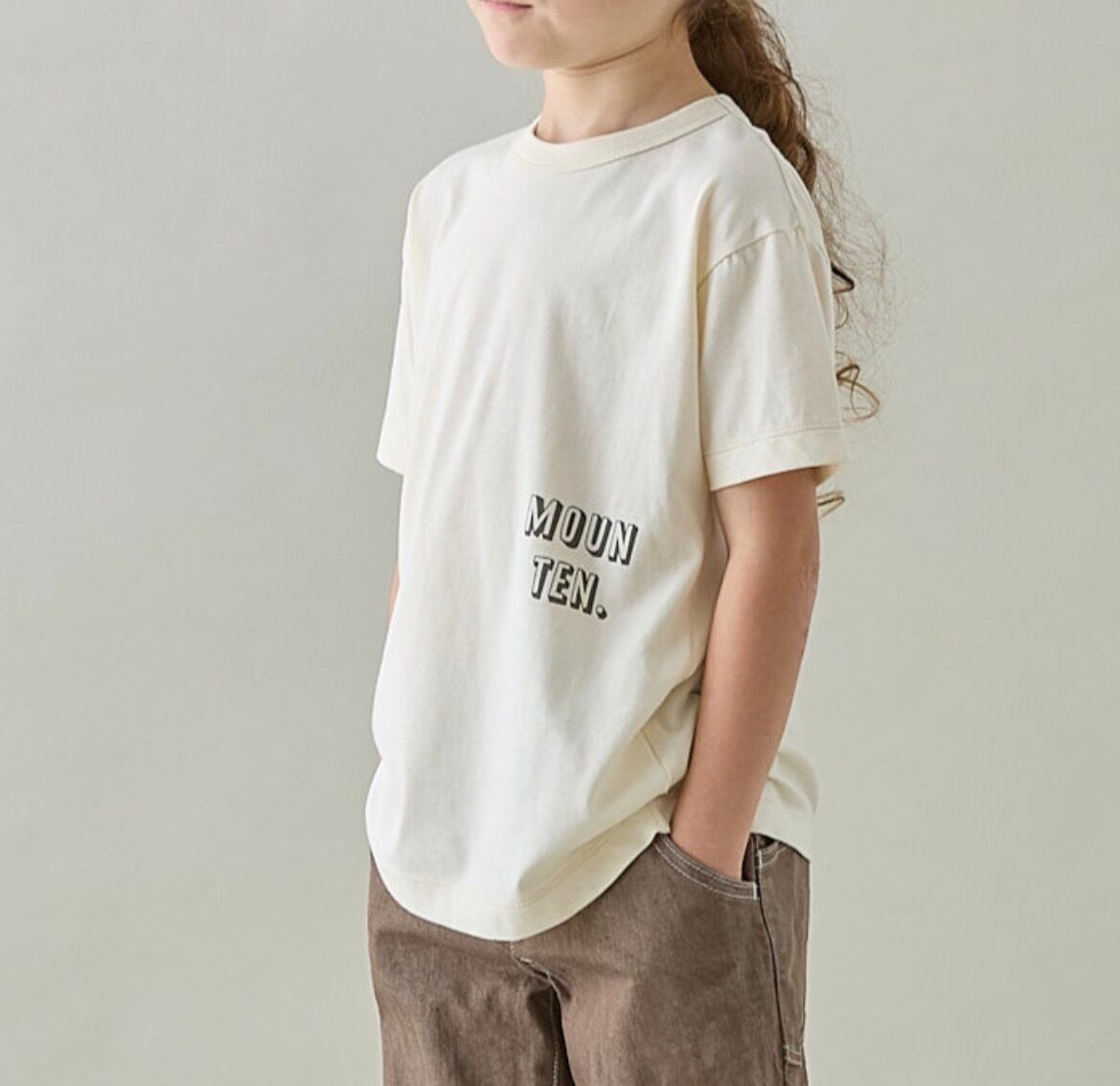 mounten. standard T - front logo (organic cotton)