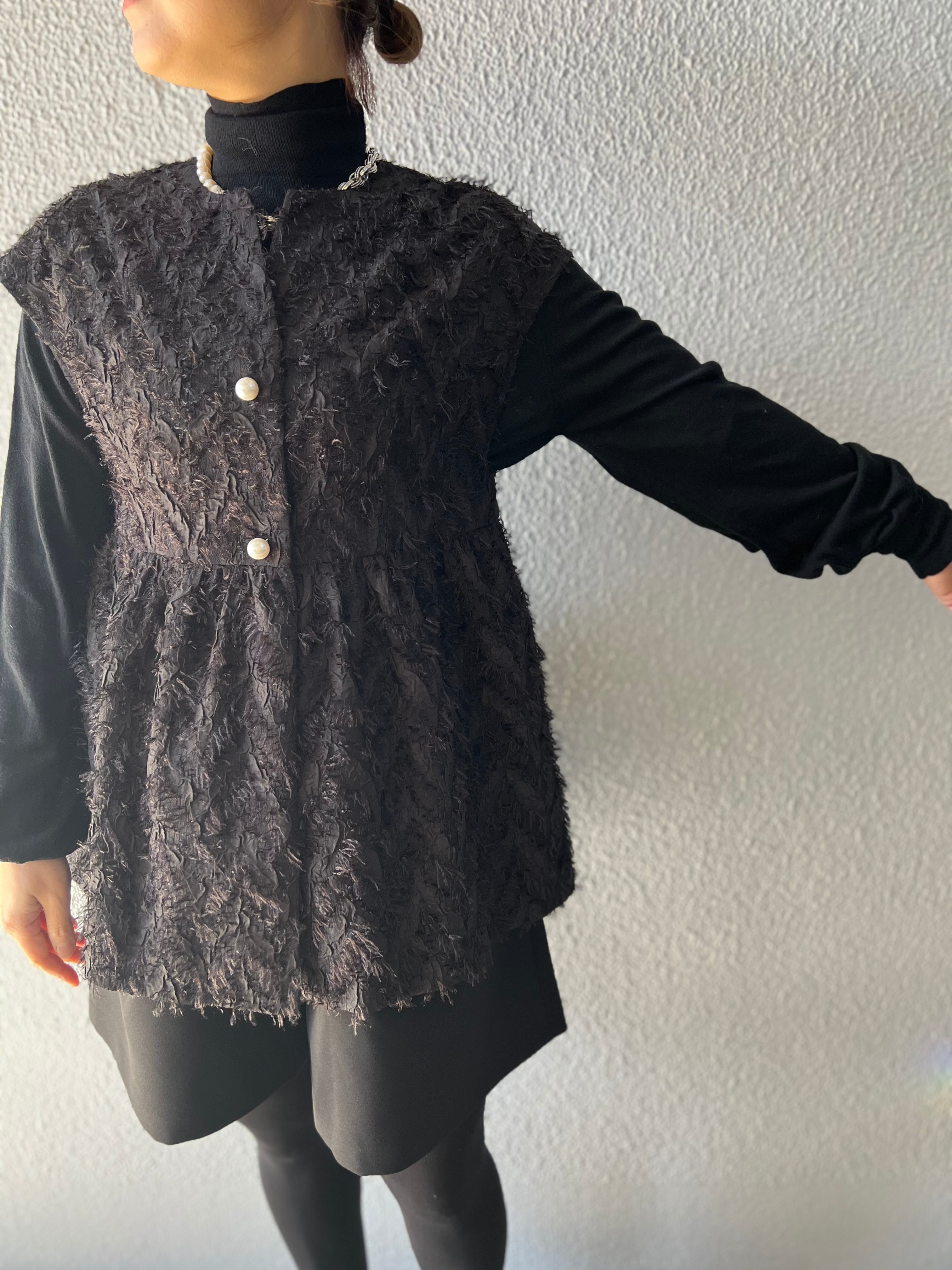 【PASSIONE】パールボタンシャギーフリンジジレ　516929