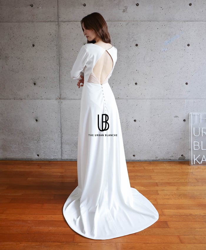 THE URBAN BLANCHE Vネックウェディングドレス c81937522cdbfc07d6a2fe407205f5