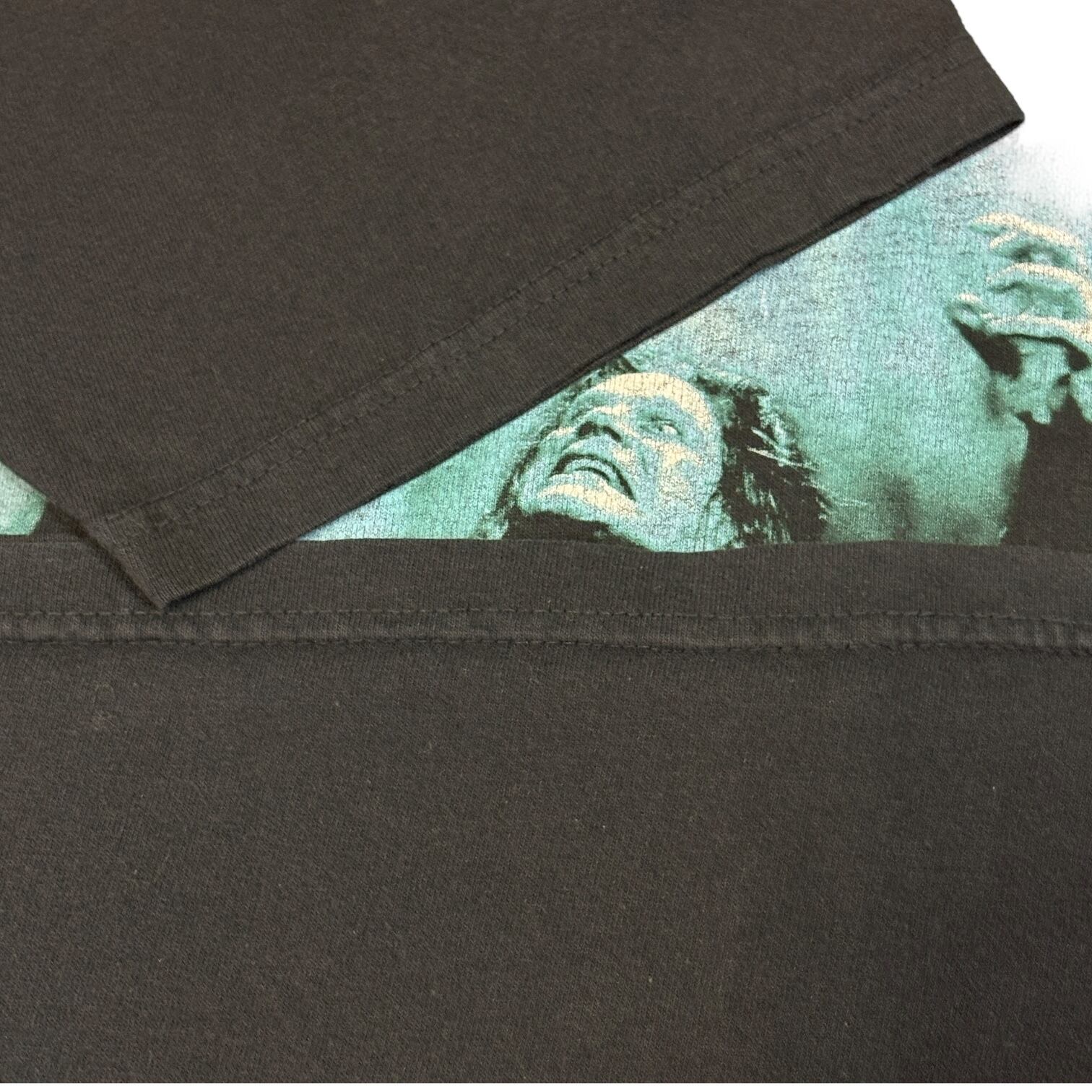 OZZY × JAWS】オジーオズボーン 00s ロックTシャツ | luxury&vintage