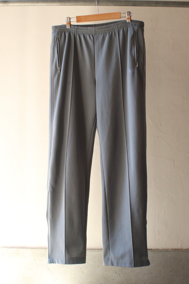 1980’s NIKE track pants . size medium .