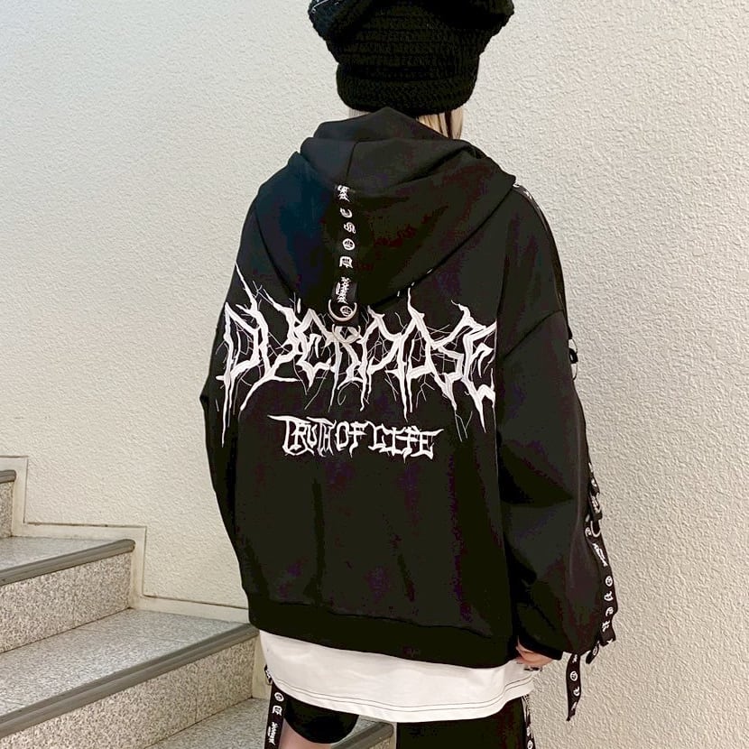 サブカル刺繍☆ベルトハイネックブルゾン | VOLCAN&APHRODITE