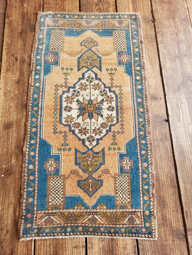 【No.35】Tribal Rug　トライバルラグ　絨毯クエスト64【No.57】で紹介