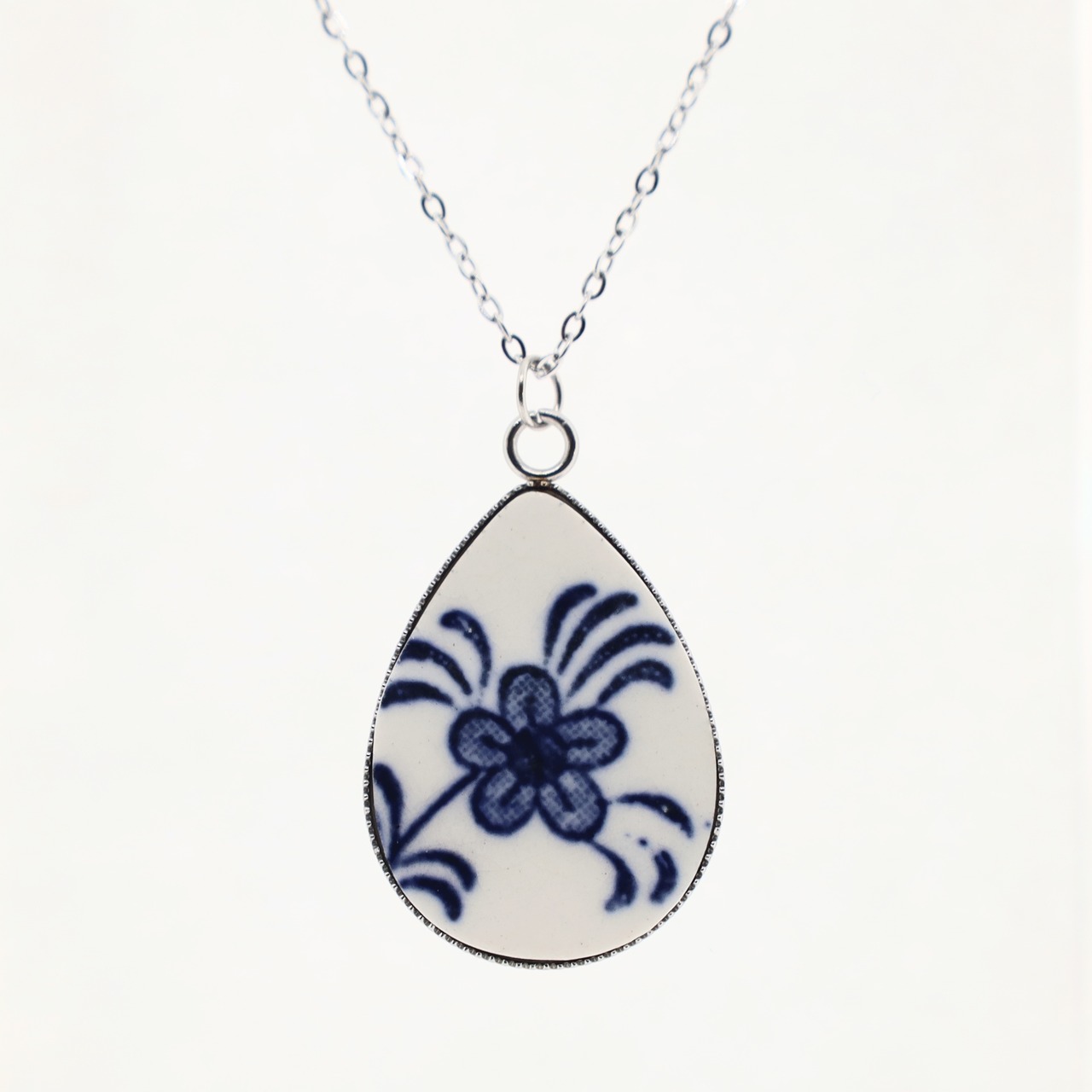 Framed Necklase27